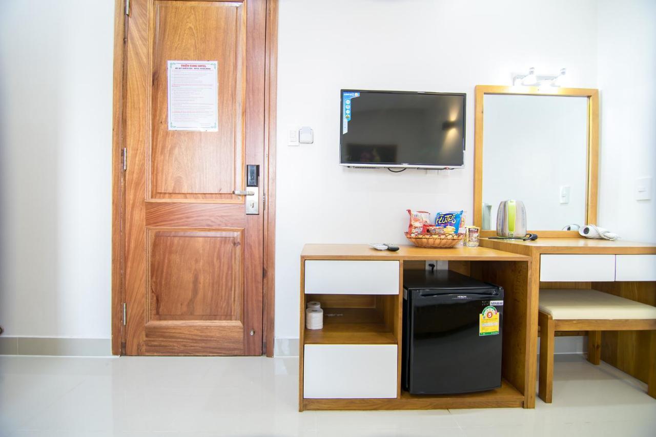 Reddoorz Plus Near Lotte Mart Cong Hoa Хошимин Екстериор снимка